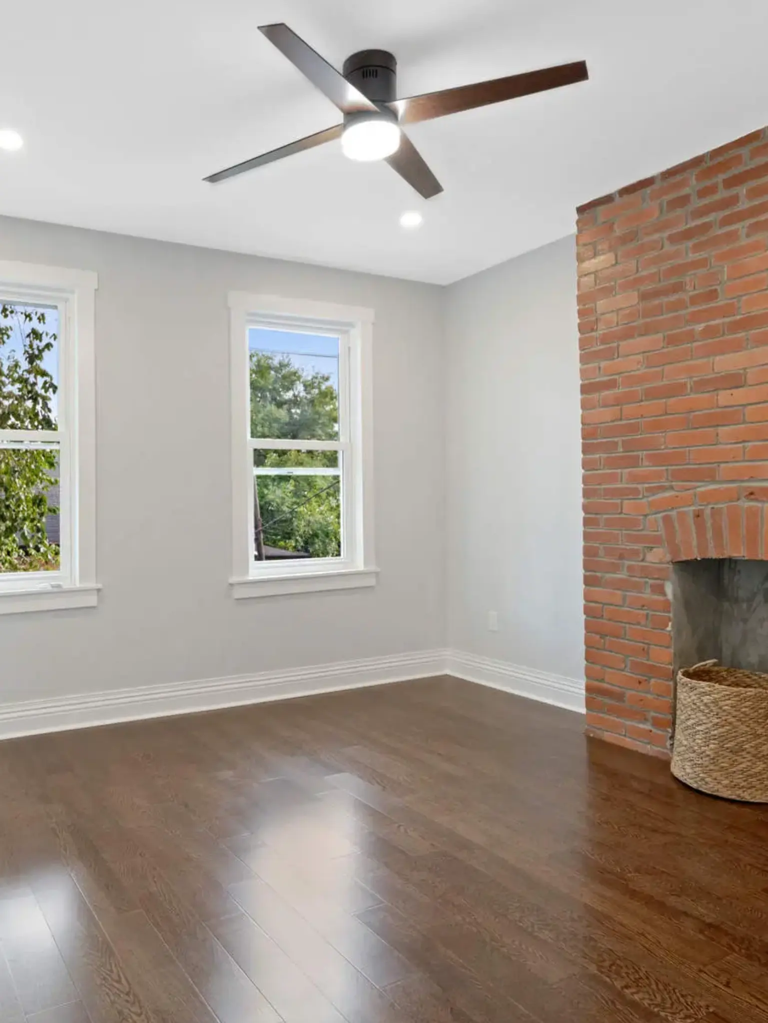 2BB01396-D4B4-4483-A9F0-41F91260AB3611 (1)